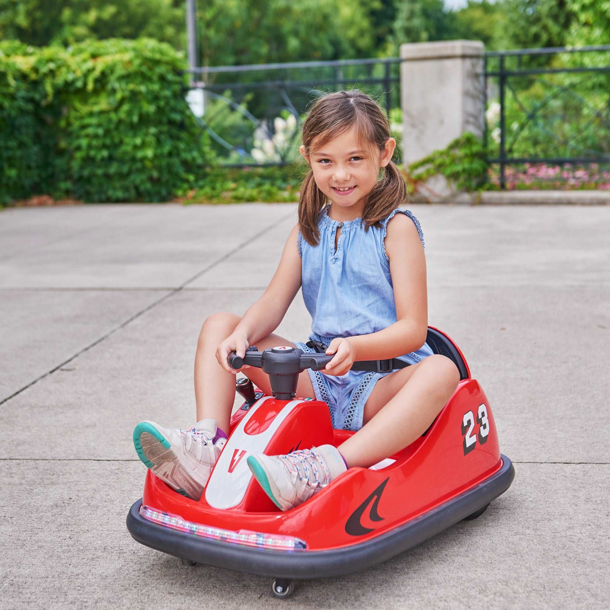 Kids 12V Bumper Car 360° Rotation for Indoor and Outdoor with Remote Control - Image 21