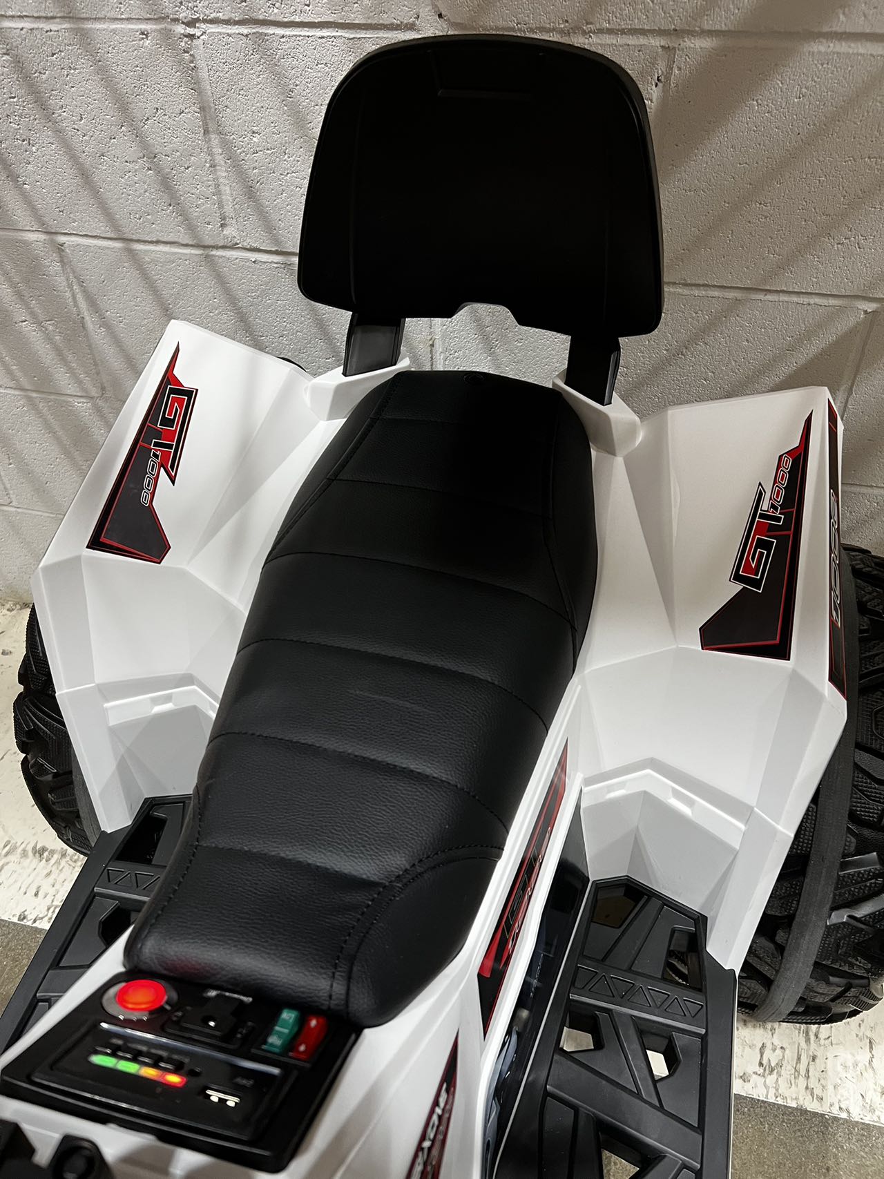 【ALMOST NEW】Realistic Off-Road Monster ATV with Throttle, Brake Pedal and Rubber Tires 24V 4x4 - Image 4