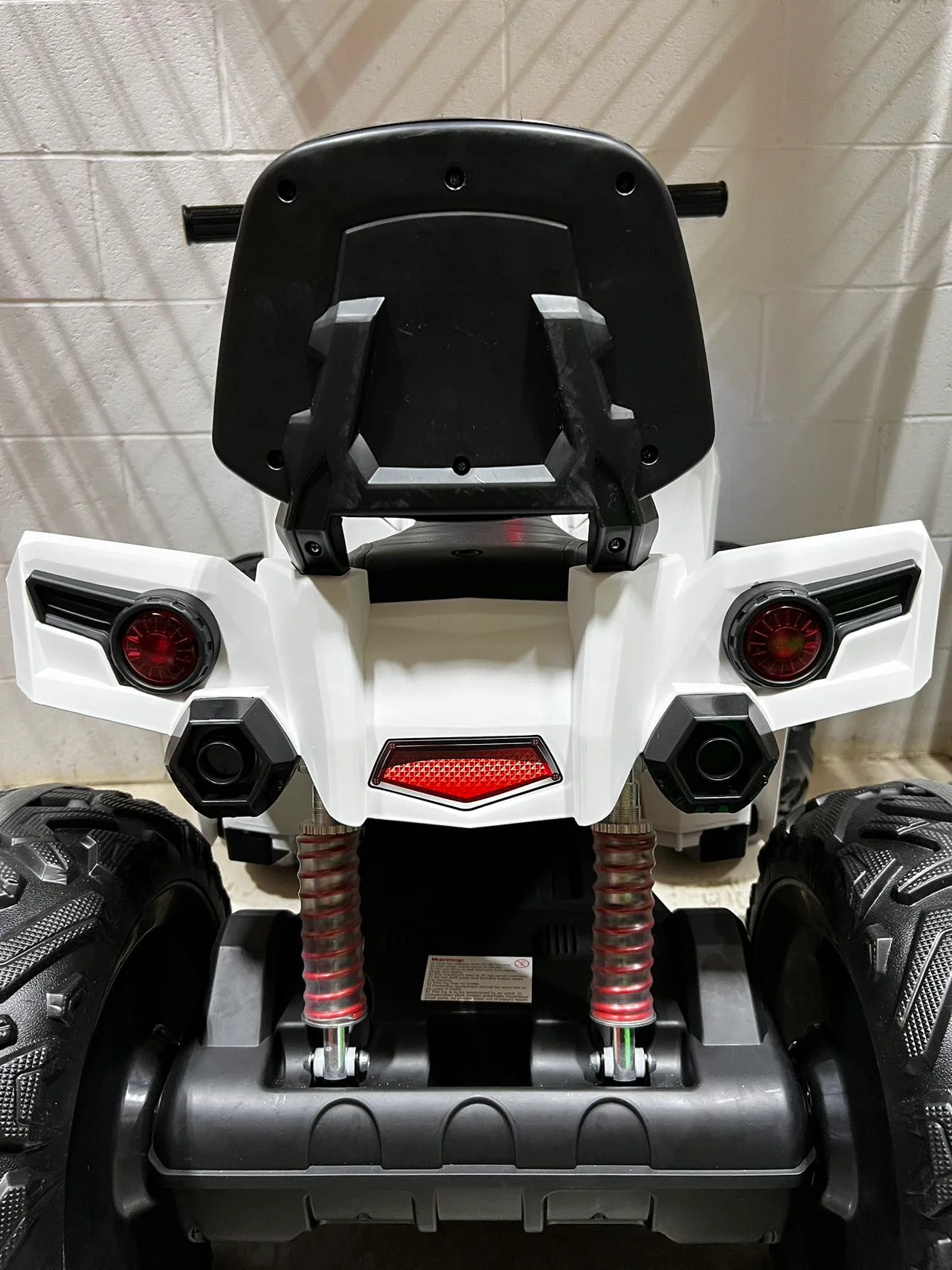 【ALMOST NEW】Realistic Off-Road Monster ATV with Throttle, Brake Pedal and Rubber Tires 24V 4x4 - Image 5
