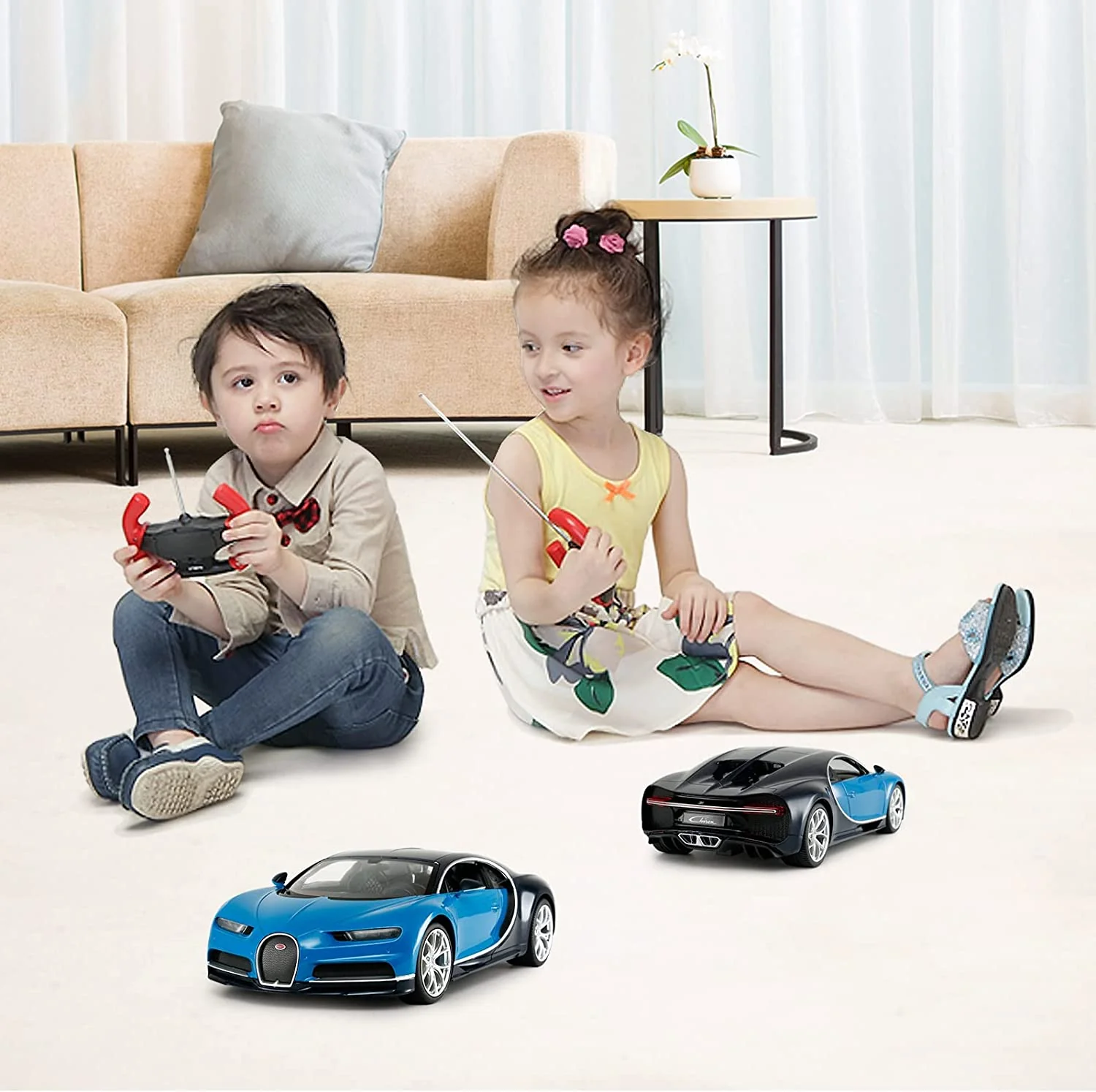 Bugatti Chiron RC Car 1/14 Scale Licensed Remote Control Toy Car with Working Lights by Rastar - Image 11