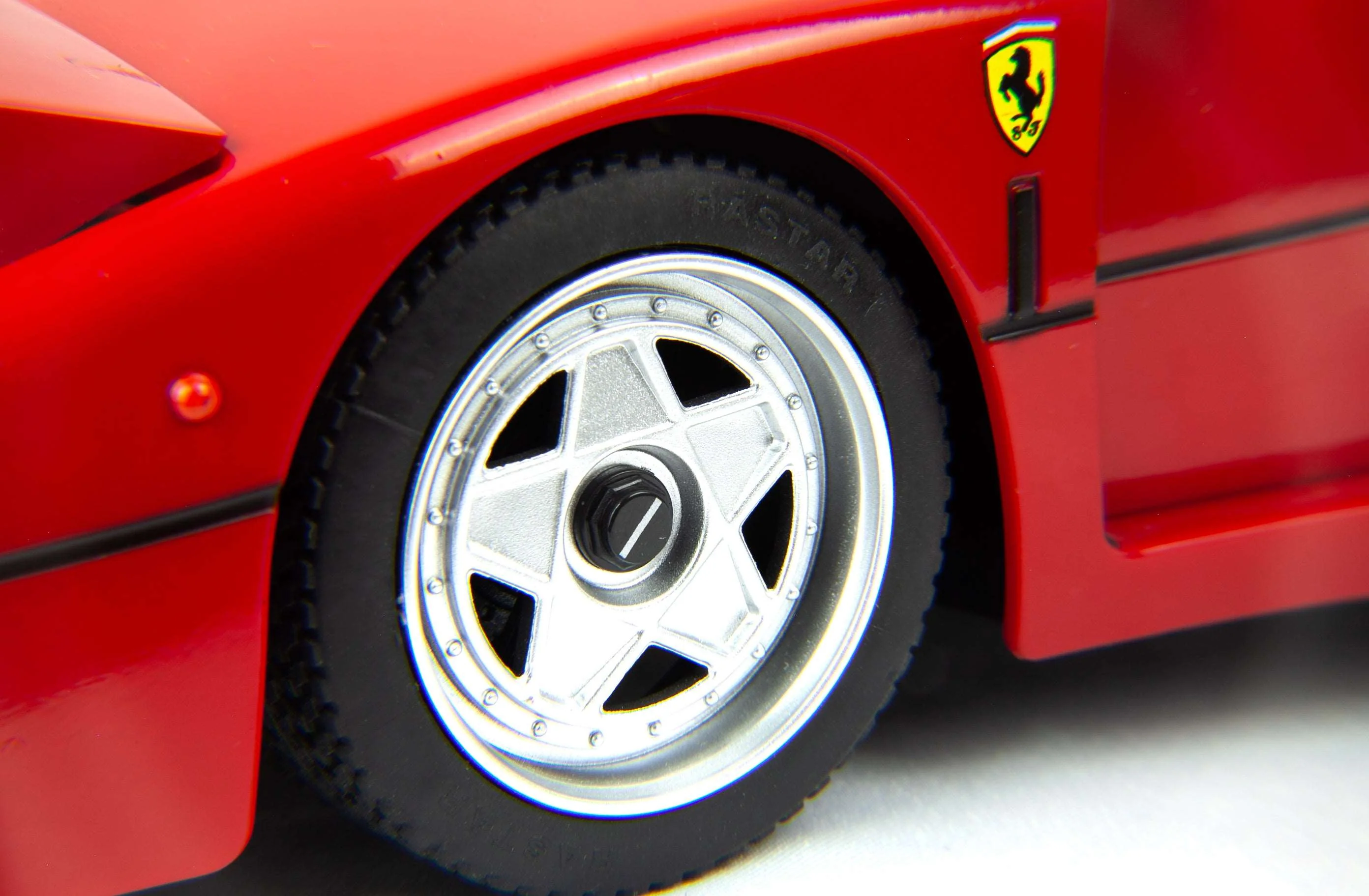 Ferrari F40 RC Car 1/14 Scale Licensed Remote Control Toy Car with Pop-up Headlights by Rastar - Image 7