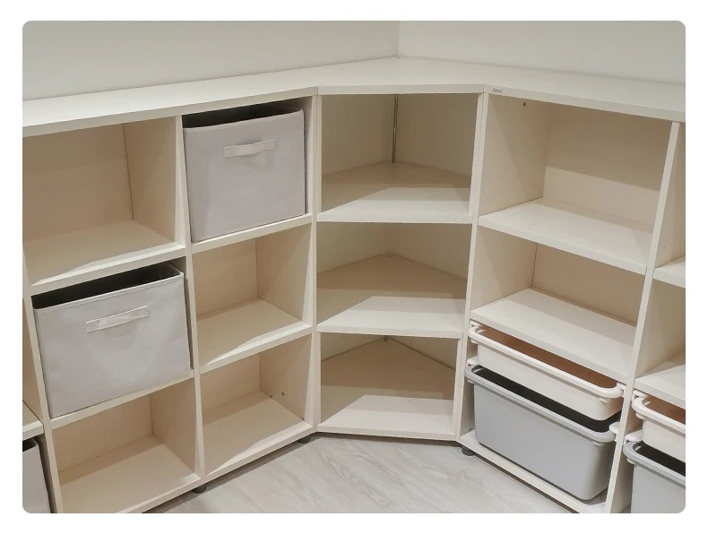 ILOOM 3-story Corner Bookshelf - Image 4