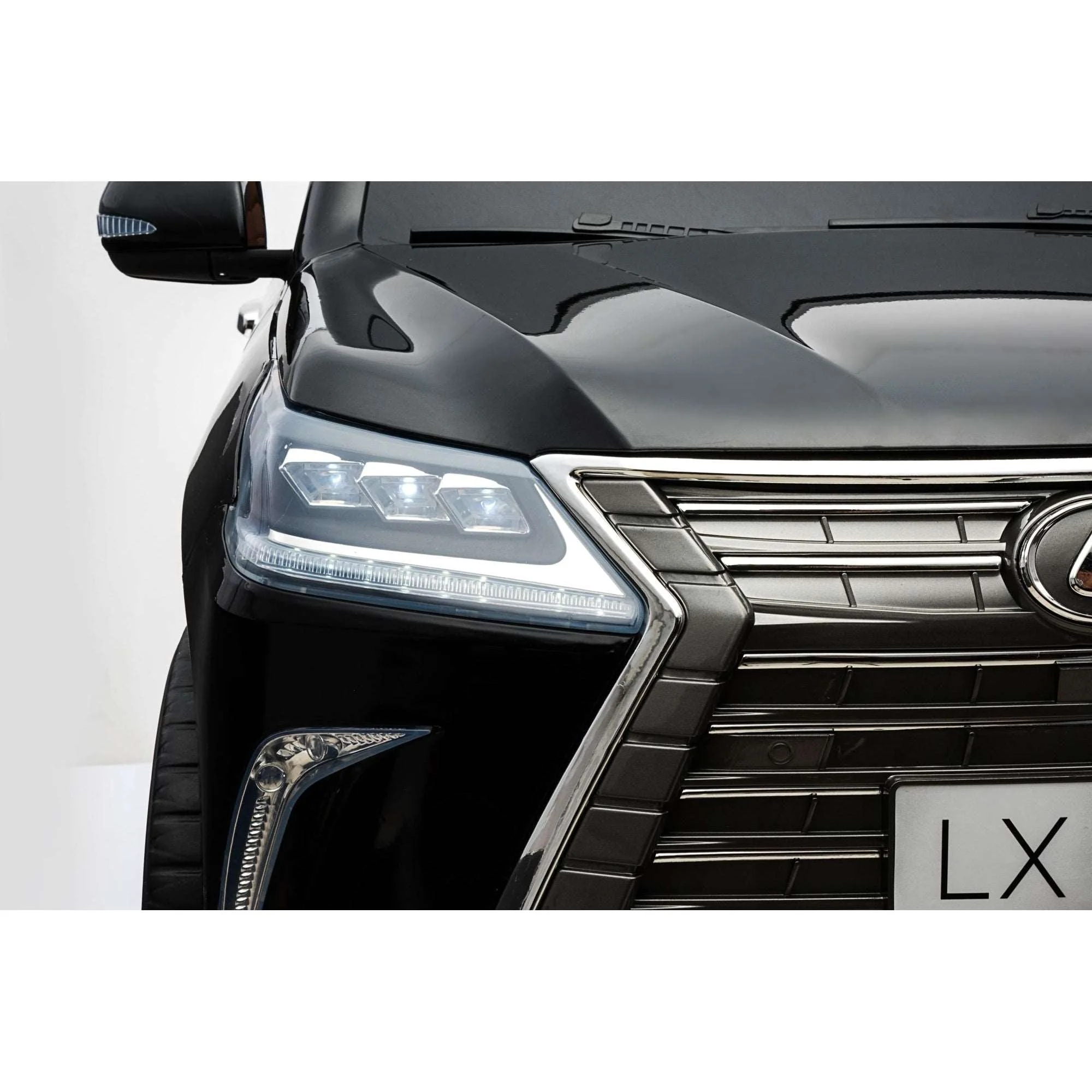 Lexus LX570 12V 2 Seater Ride on Car with Remote Control and Leather Seat, Licensed - Image 9
