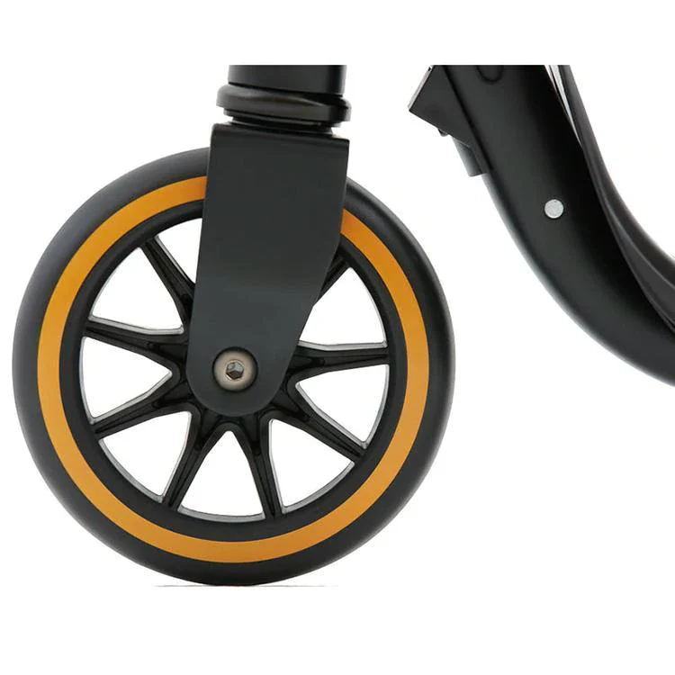 McLaren MCS02 Licensed Scooter (Suitable for 6-9 years) - Image 16