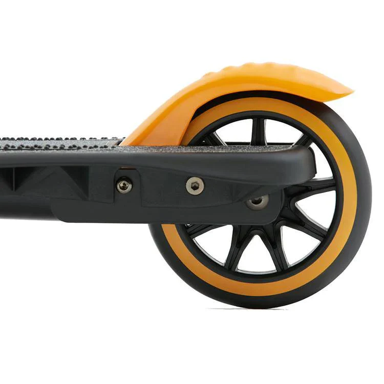 McLaren MCS02 Licensed Scooter (Suitable for 6-9 years) - Image 17