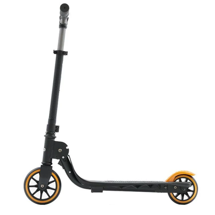McLaren MCS02 Licensed Scooter (Suitable for 6-9 years) - Image 4