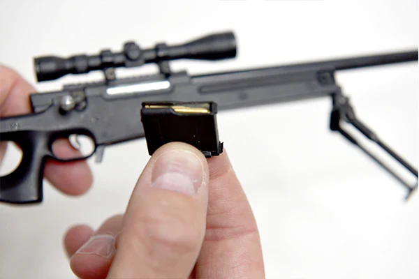 Miniature 1:3 Scale Model Mini Sniper Model SR L96 Diecast Metal Building Kit - Black - Image 4