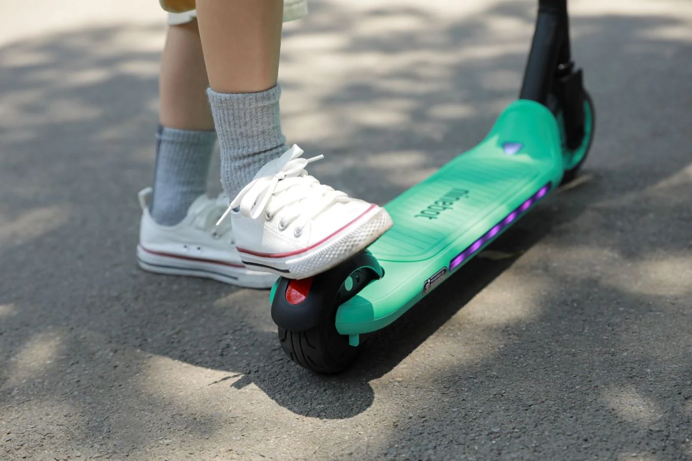 Ninebot eKickScooter ZING A6 - Image 5