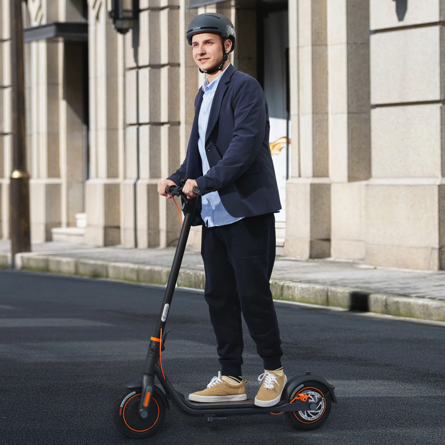 Ninebot Kickscooter F40 - Image 7