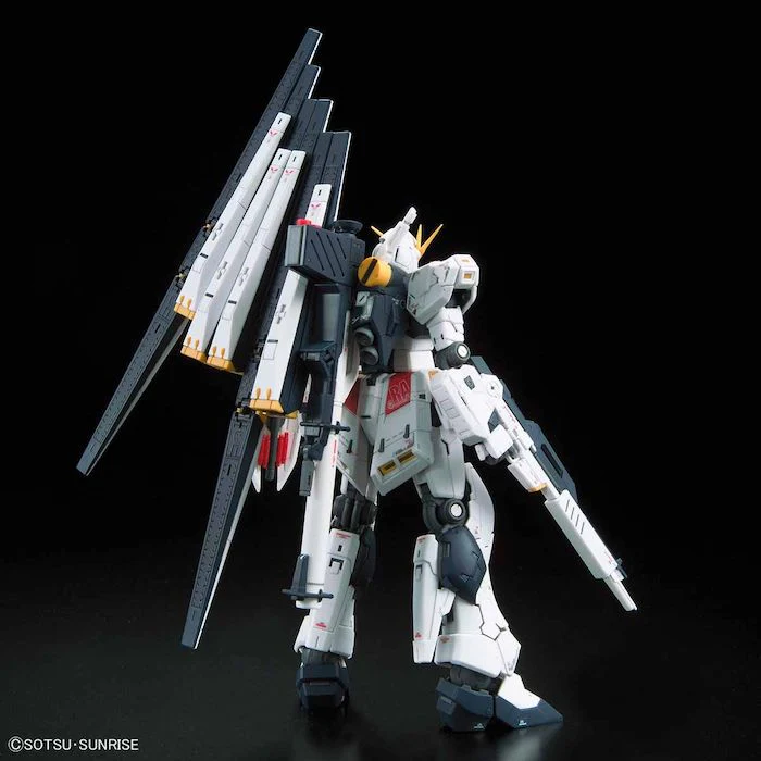 RG 1/144 Nu GUNDAM - Image 3